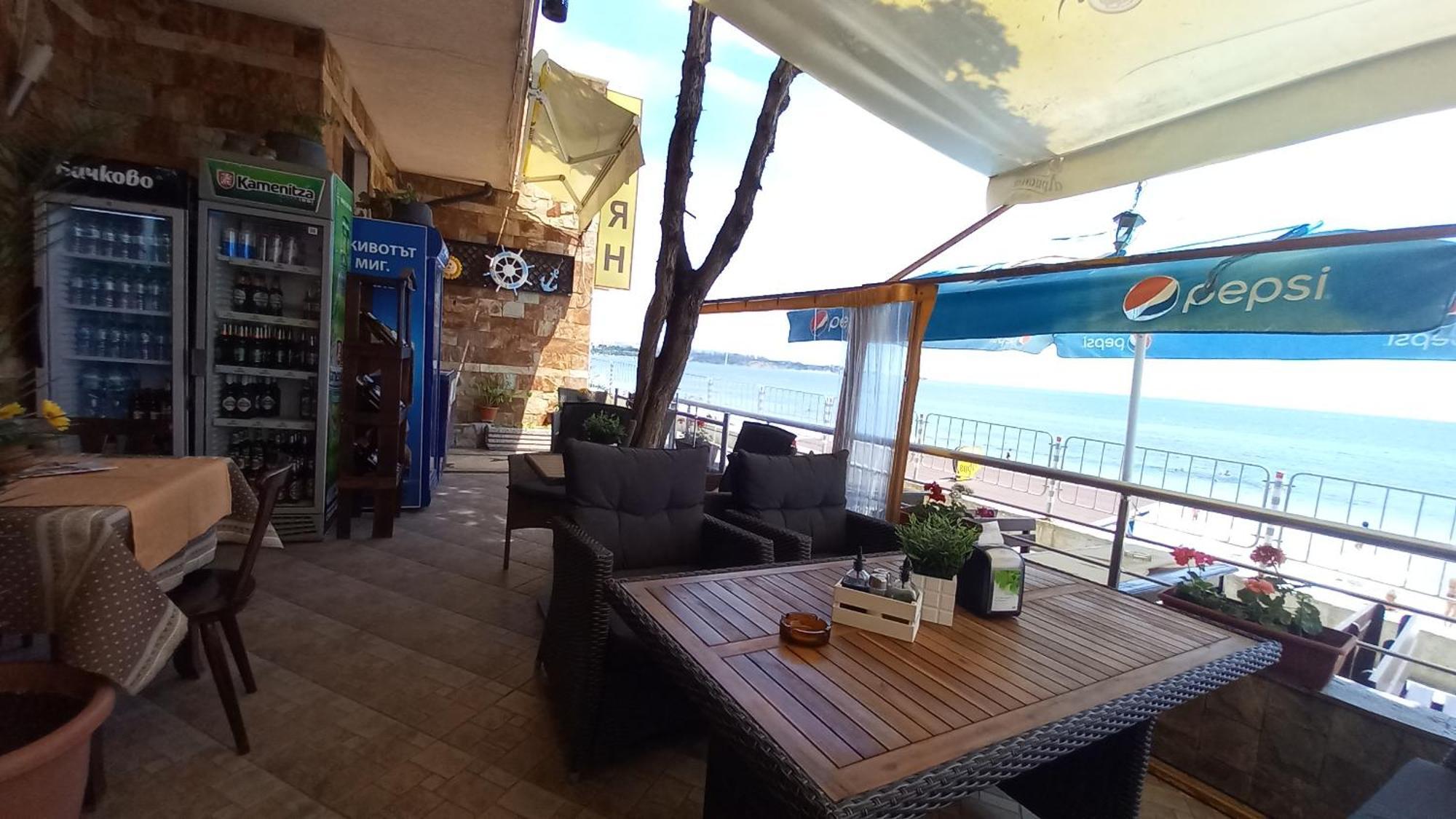 Hotel Blian Равда Екстер'єр фото