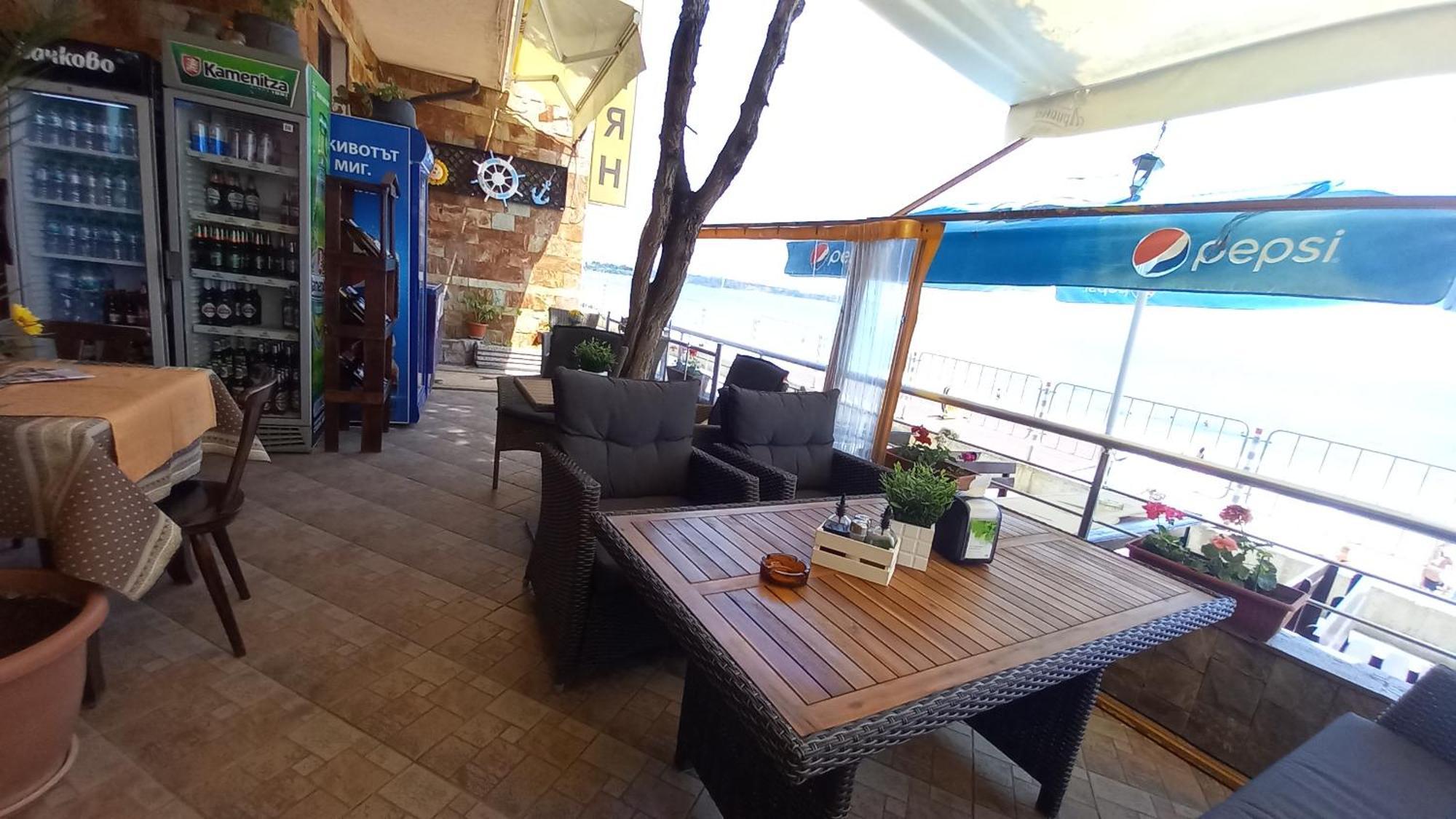 Hotel Blian Равда Екстер'єр фото
